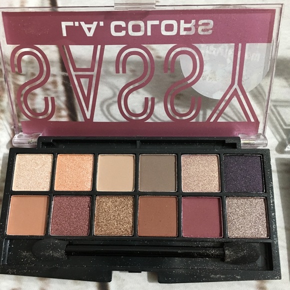 ❤️✨L.A. Colors 2x Eye Shadow Pallets - Picture 3 of 7